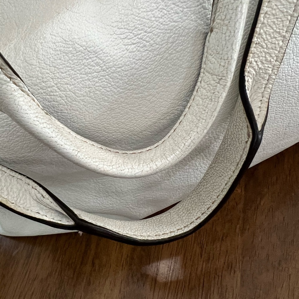Michael Kors Handbag - Picture 3 of 16